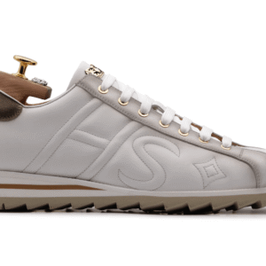 Ledersneaker mit schattierten Details